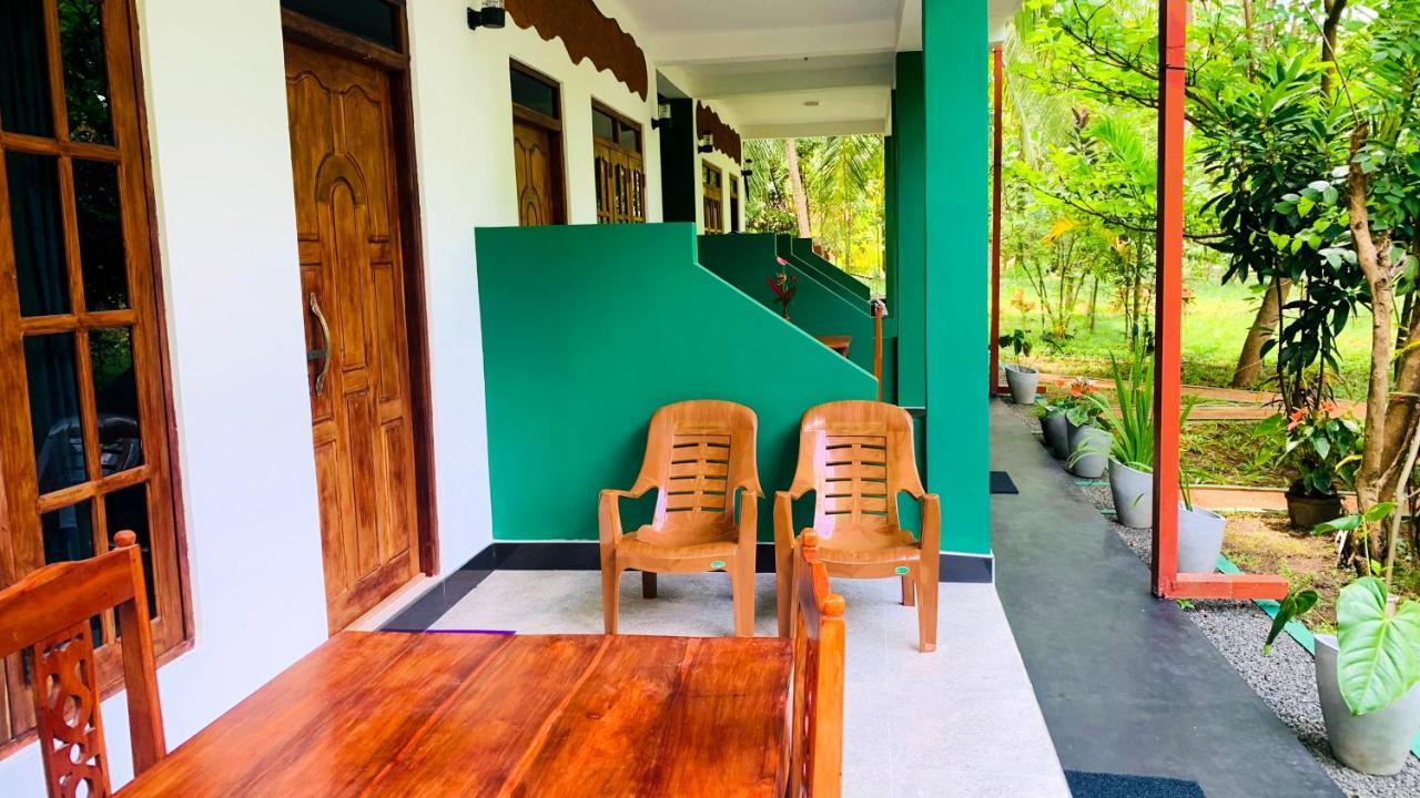 Sigiri Starwing Villa Sigiriya Esterno foto