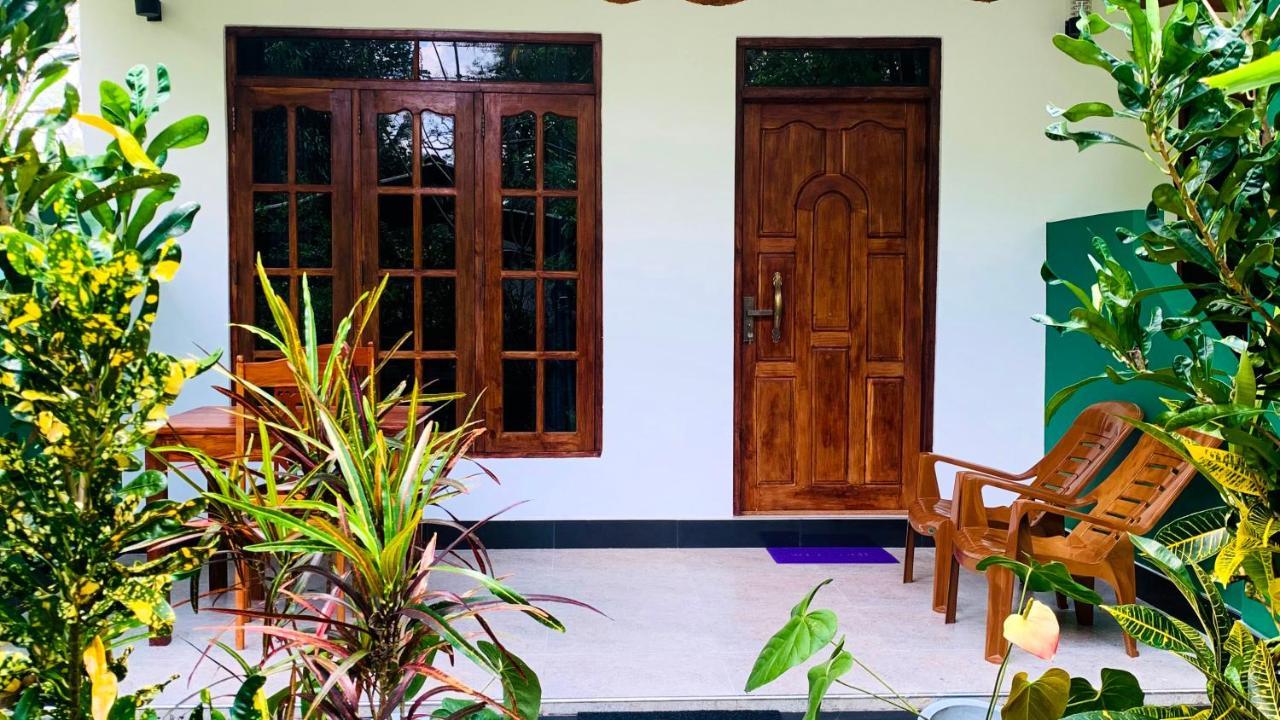 Sigiri Starwing Villa Sigiriya Esterno foto
