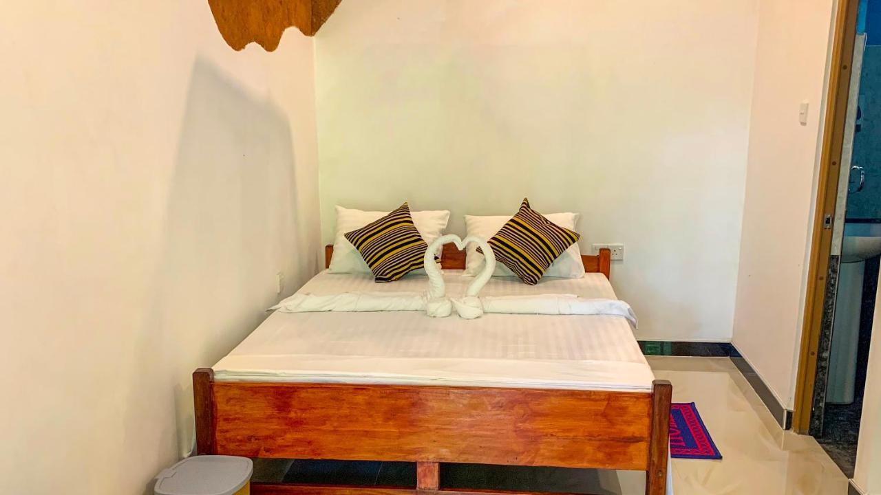 Sigiri Starwing Villa Sigiriya Esterno foto